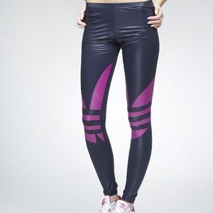 WOMEN’s ADIDAS ORIGINALS TREFOIL LEGGINGS BNWT